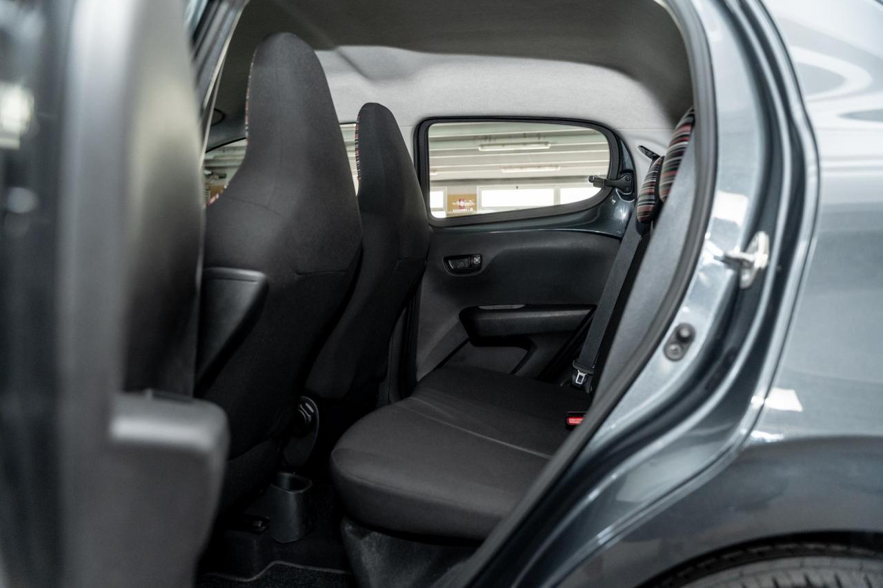 Citroen C1 5 Porte C1 5p 1.0 vti Feel 72cv neopatentati