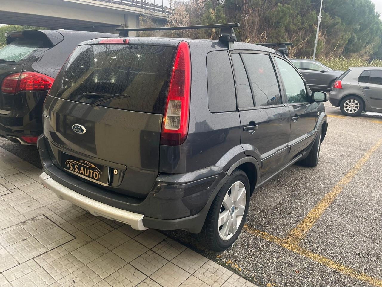 Ford Fusion 1.4 TDCi 5p. Titanium