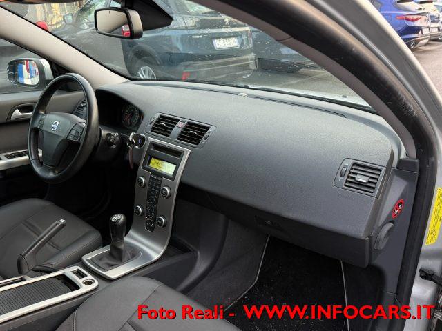 VOLVO V50 2.0 D 163 CV Kinetic