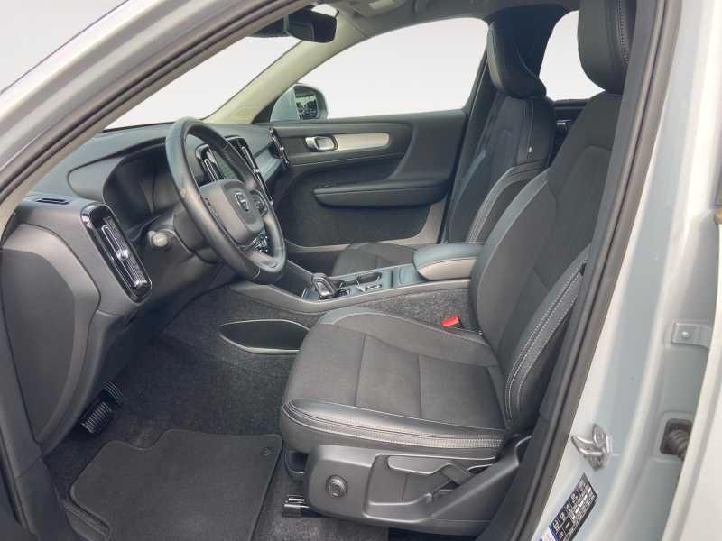 VOLVO XC40 2.0 d3 MoMenT. AuTo