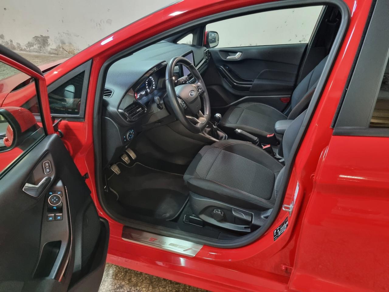 Ford Fiesta 1.0 Ecoboost 100 CV 5 porte ST-Line