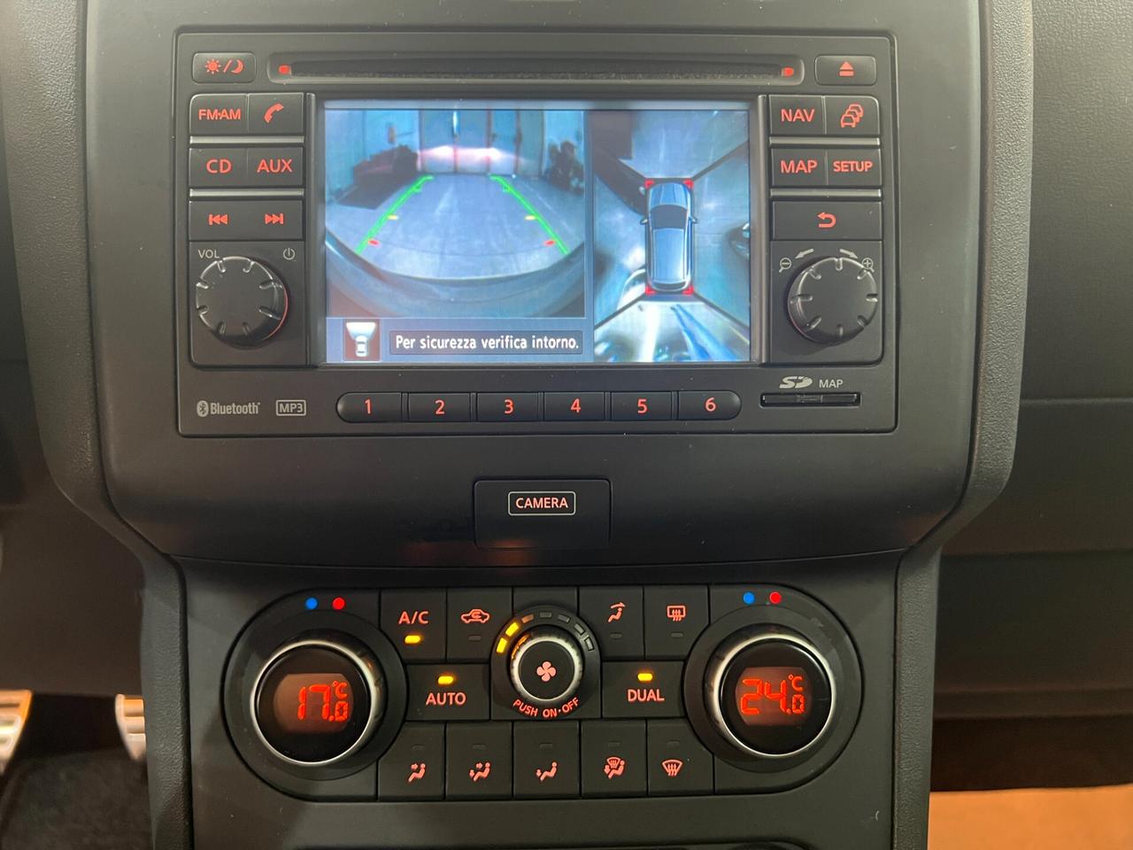 Nissan Qashqai 1.6 131 CV - Tekna - 2012
