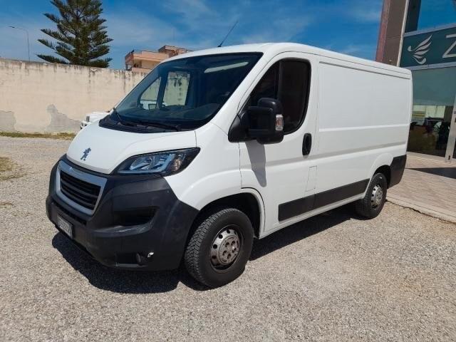 Peugeot Boxer Peugeot Boxer 2.0 HDi 3 posti