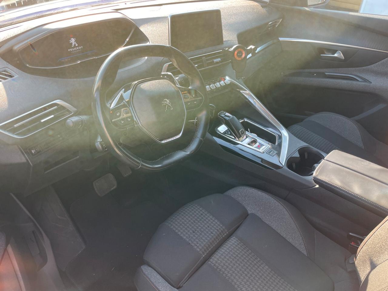 Peugeot 3008 BlueHDi 120 S&S Allure