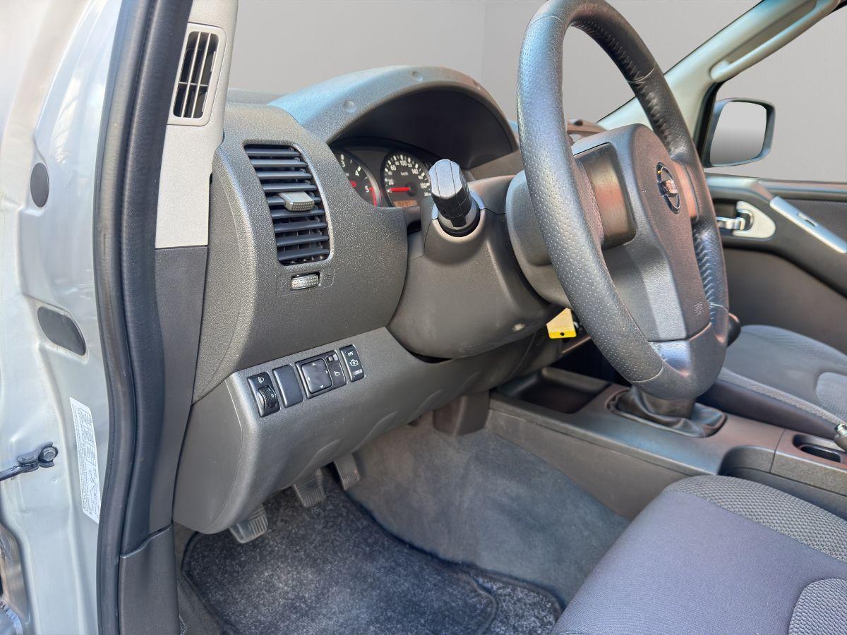 NISSAN - Navara - Pick-up 2.5 dCi 171cv Double Cab LE 4x4 sport