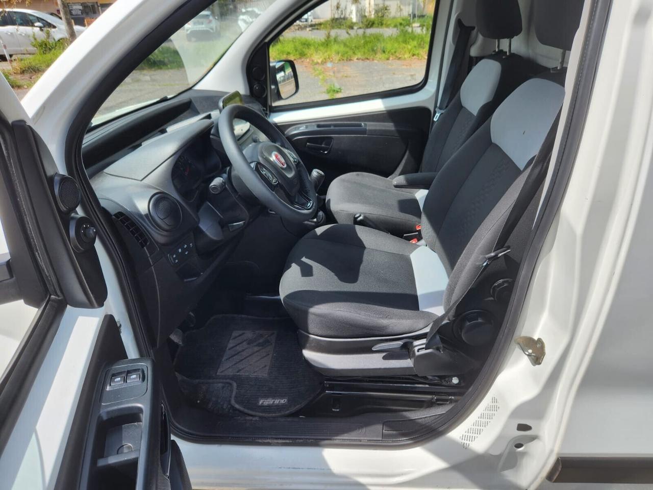 Fiat Qubo F i o r i n o 1.3 Multijet tagliandato garanzia permute