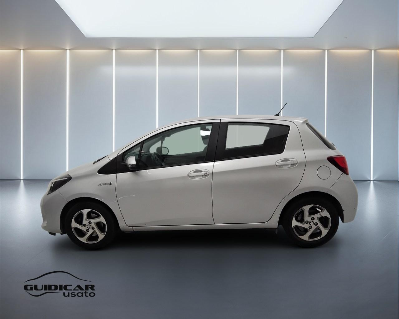 TOYOTA Yaris III 2015 - Yaris 5p 1.5h Active my16
