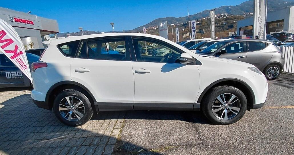 Toyota RAV 4 RAV4 2.0 D-4D 2WD Style