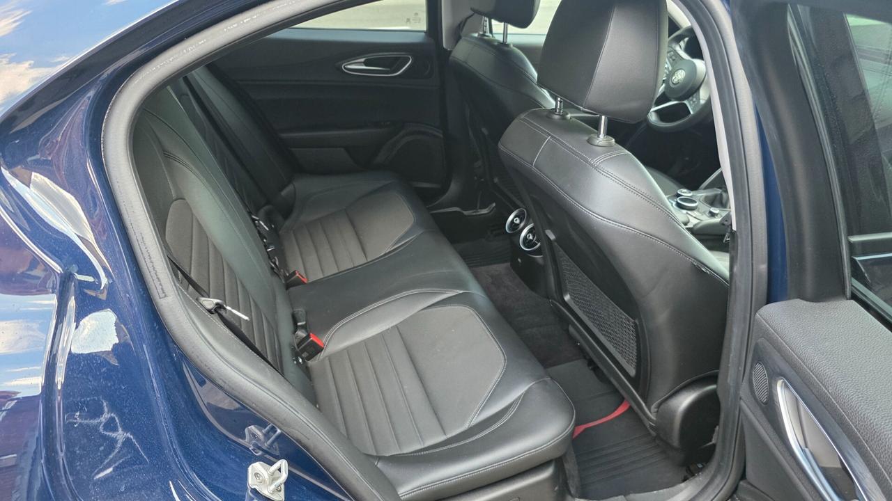 Alfa Romeo Giulia 2.2 Turbodiesel 180 CV Super