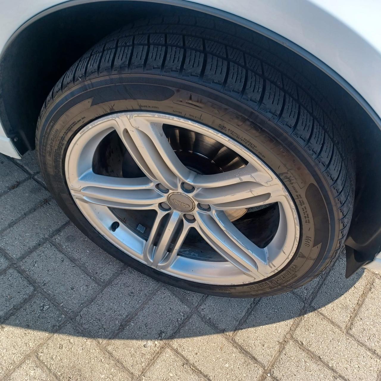 PERFETTA Q5 2.0 TDI AUTOMATICA 4X4