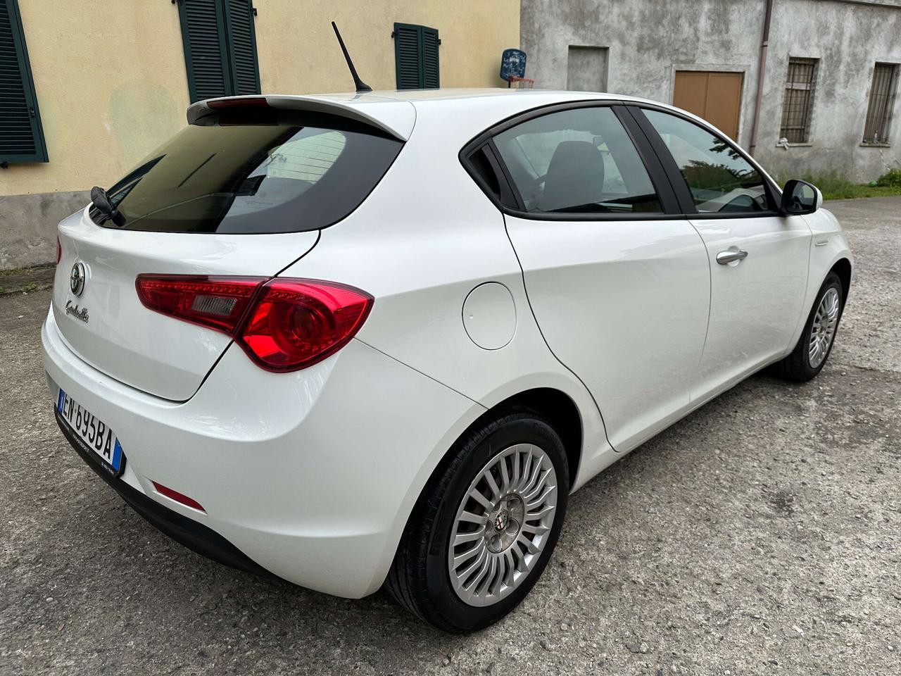 Alfa Romeo Giulietta 1.4 Turbo 105 CV Progression