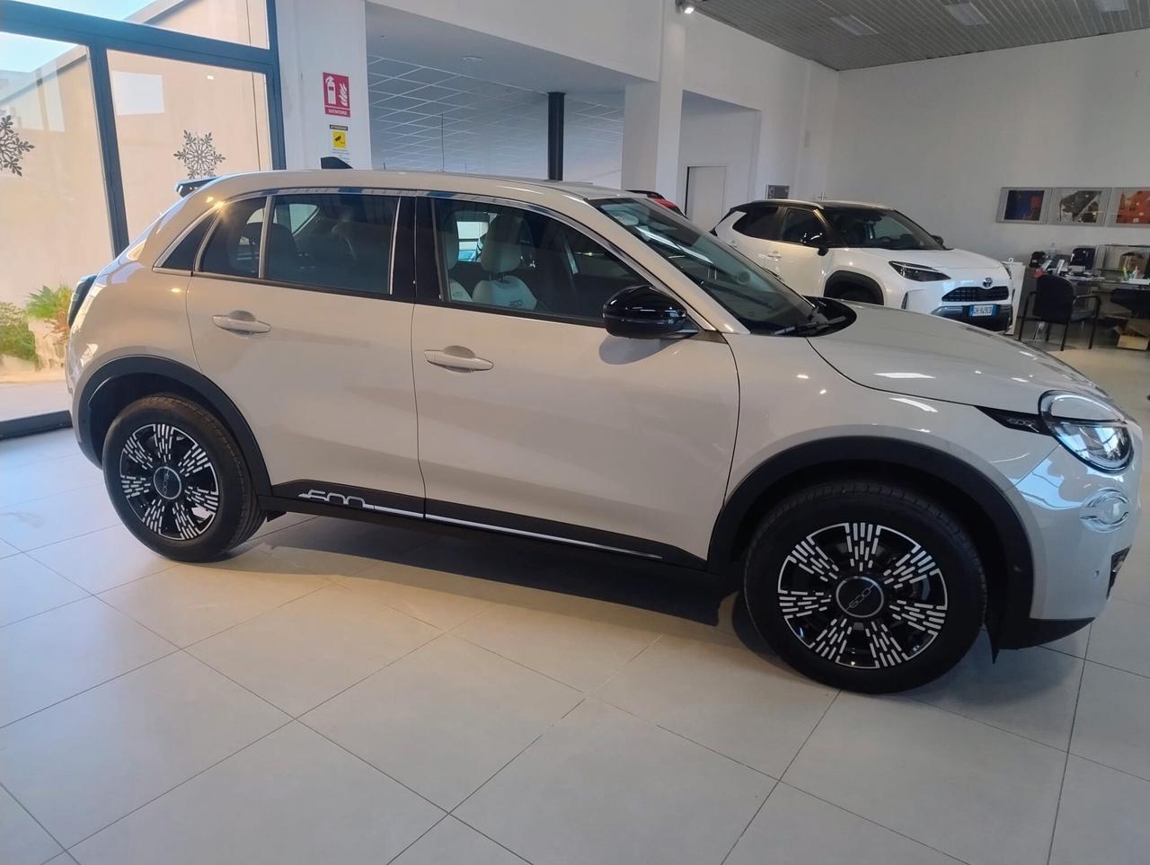 Fiat 600 Hybrid 100 CV DCT MHEV La Prima