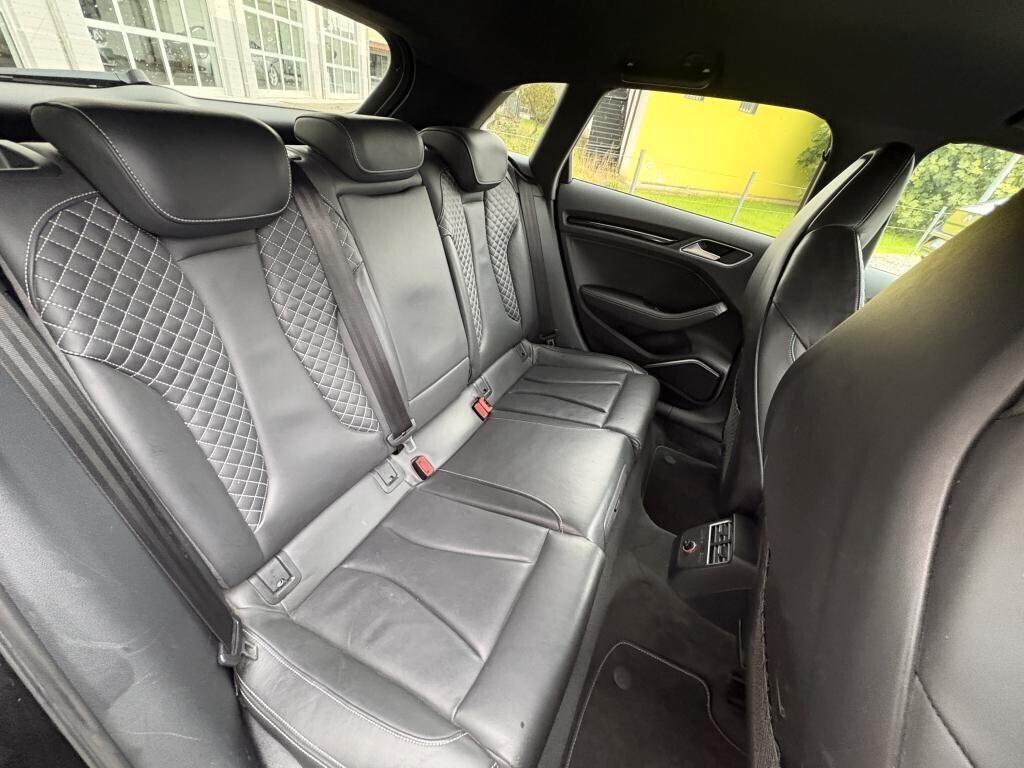 Audi S3 Sportback 2.0 TFSI quattro S tronic