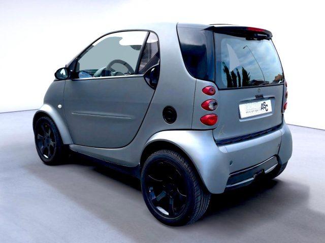 SMART ForTwo 700 coupé Brabus 61 CV