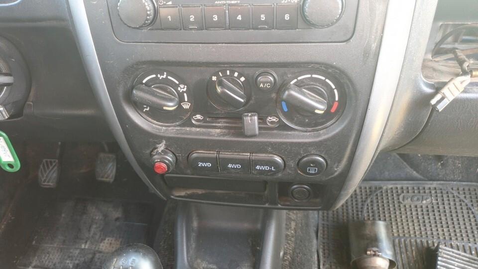 Suzuki Jimny 1.5 DDiS 86CV 4x4 JLX