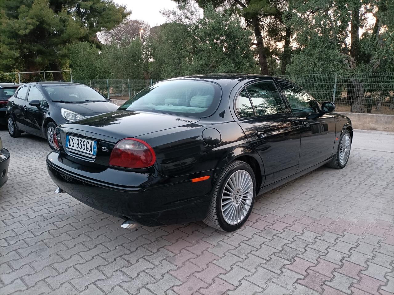 Jaguar S-Type 2.7 diesel V6 Sport