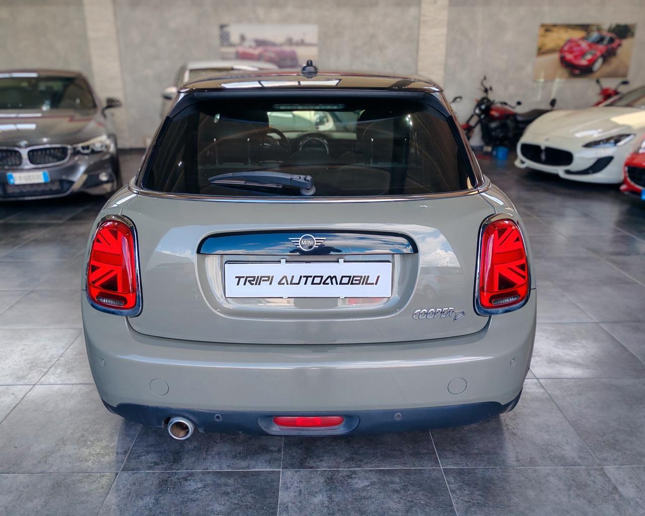 Mini Cooper D 116 cv Auto