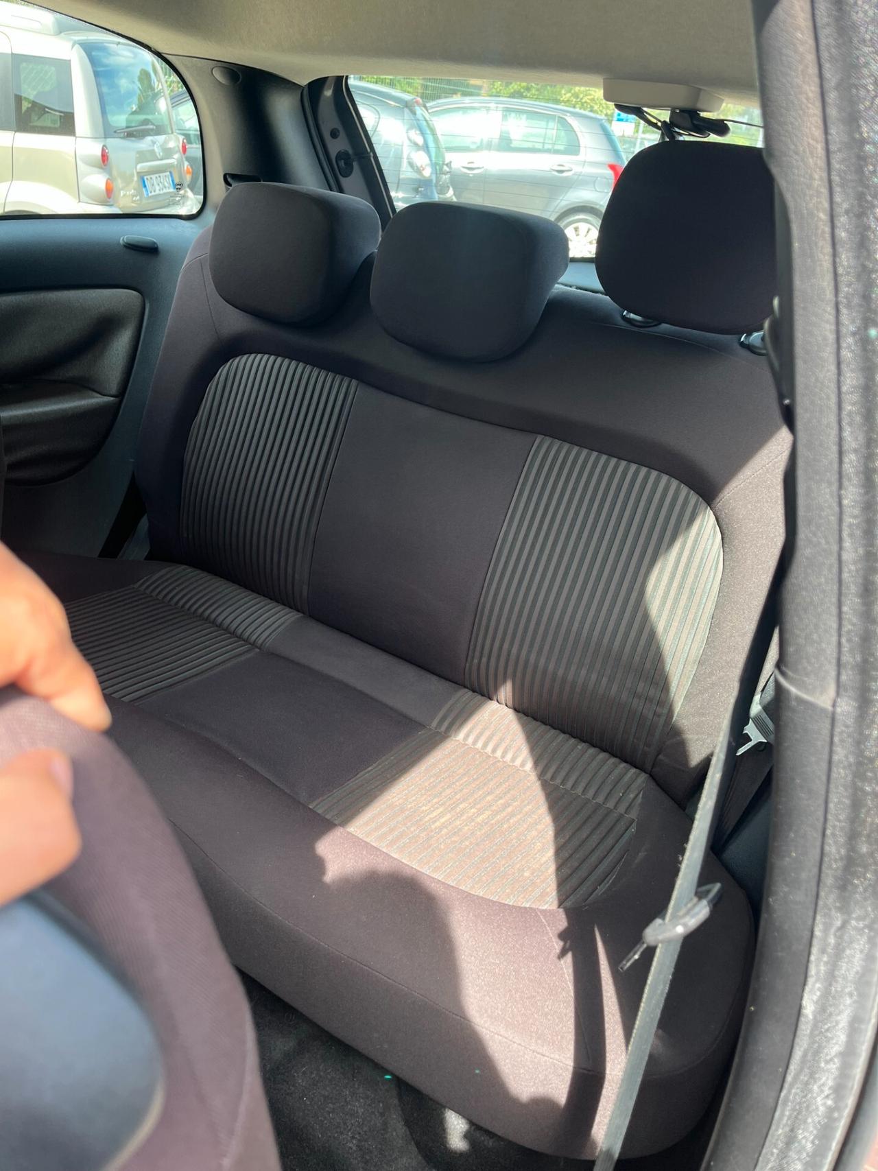 Lancia Ypsilon 1.4 Elle Ecochic GPL