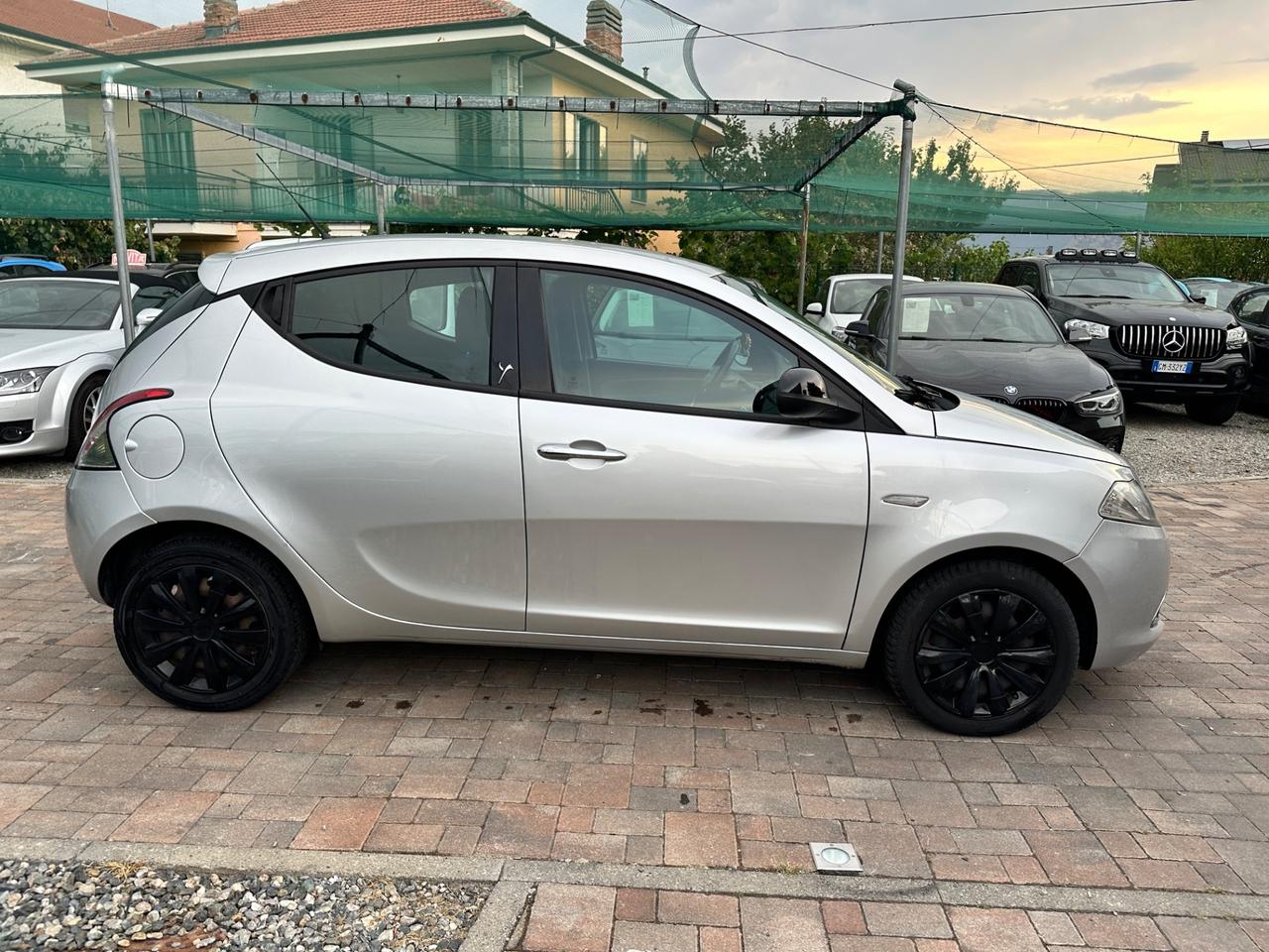 Lancia Ypsilon 1.3 MJT 95 CV MOTORE DA SISTEMARE