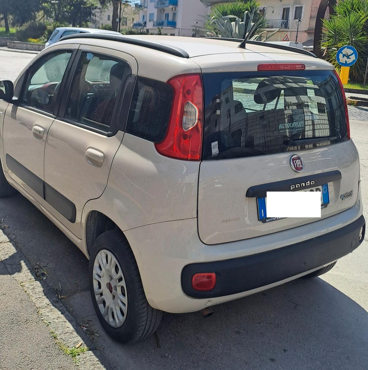 Fiat Panda 0.9 TwinAir Turbo Natural Power Lounge