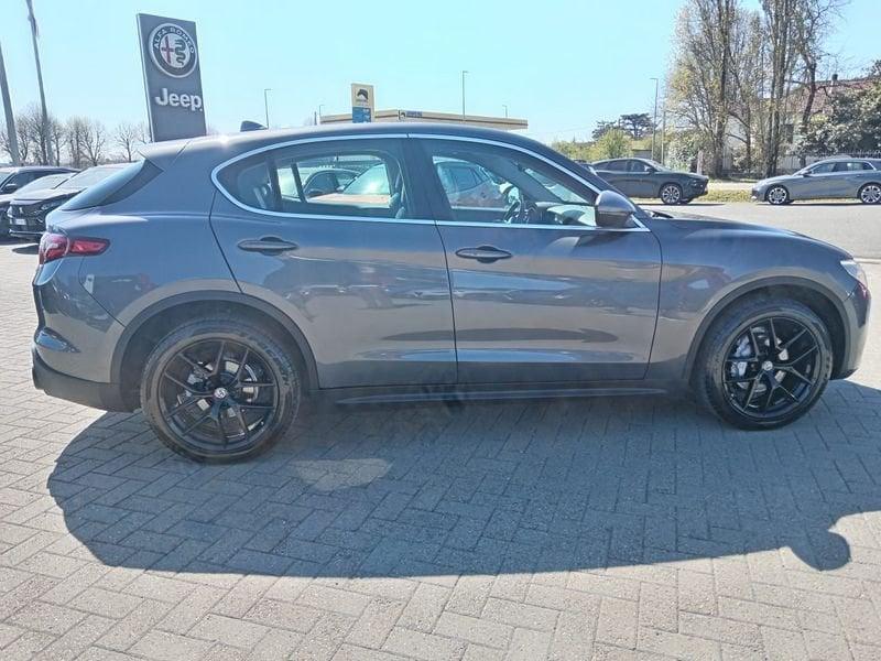 Alfa Romeo Stelvio Stelvio 2.2 Turbodiesel 210 CV AT8 Q4 Executive