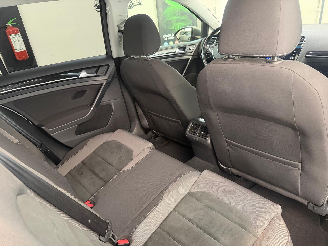 Volkswagen Golf 2.0 TDI DSG 5p. Highline BlueMotion Technology