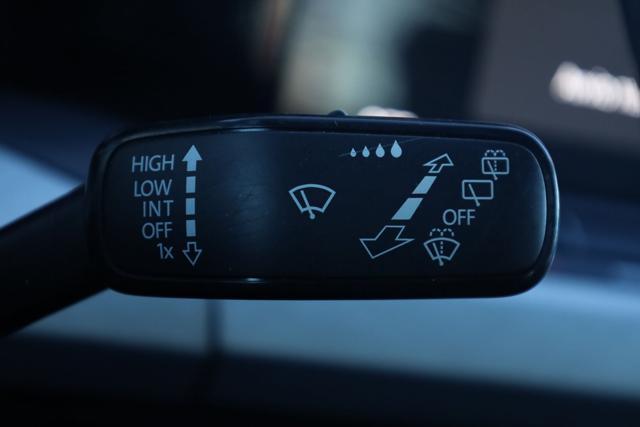 VOLKSWAGEN Golf 1.5 eTSI 130 CV EVO ACT DSG Life