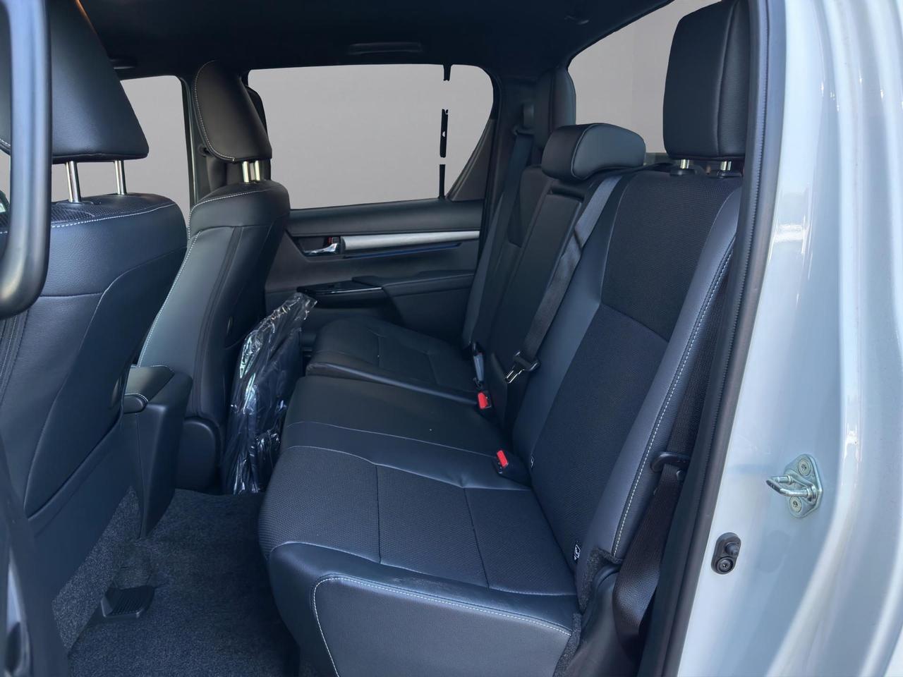 Toyota Hilux MY25 2.8 d-4d 48V double cab