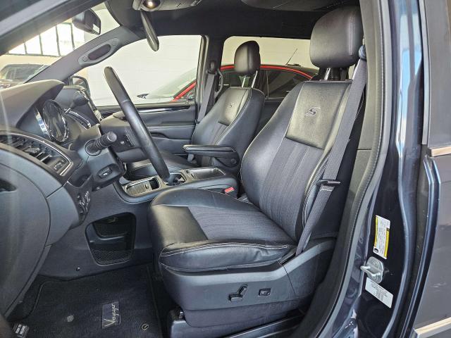 Lancia Voyager 2.8L Platinum S 177cv AUTO / 7PST