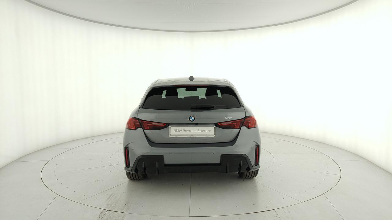 BMW Serie 1 F70 - 120 48V MSport auto