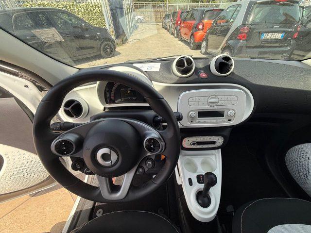 SMART ForFour 1.0 71CV PASSION NAVI LED CAMERA SOLO 5.800KM