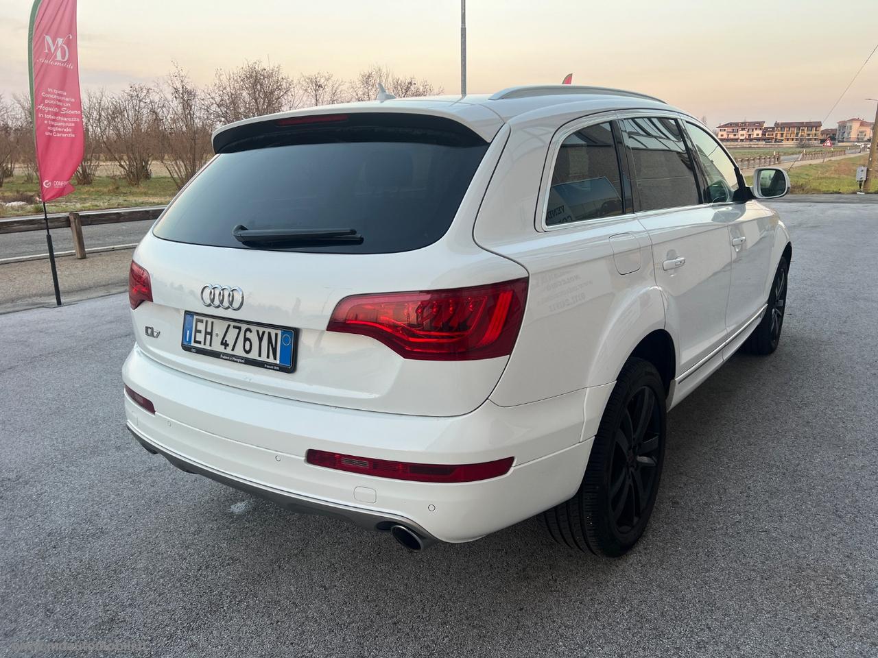 AUDI Q7 3.0 V6 TDI 240 CV qu. tip. Adv. Plus TETTO CERCHI 20 FARI LED