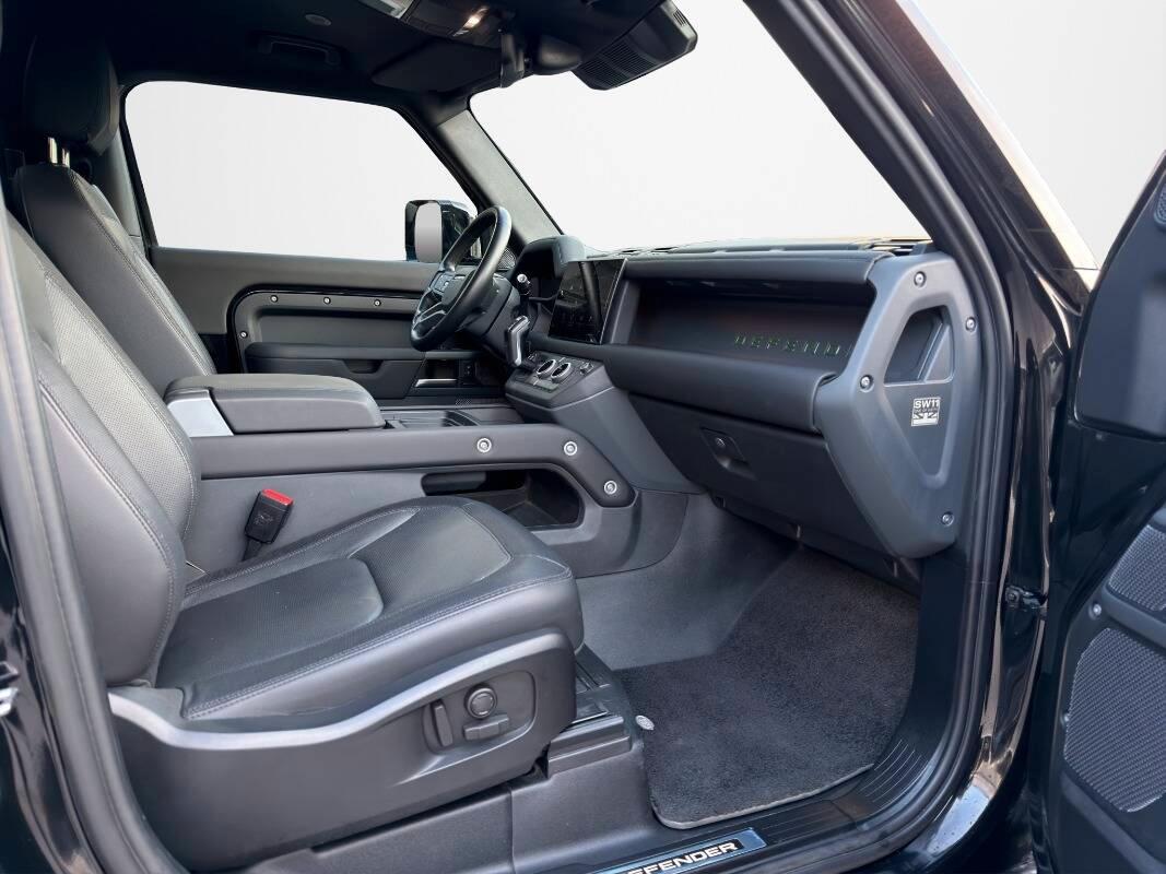 Land Rover Defender 90 3.0d i6 mhev SW11 limited edition awd 200cv auto