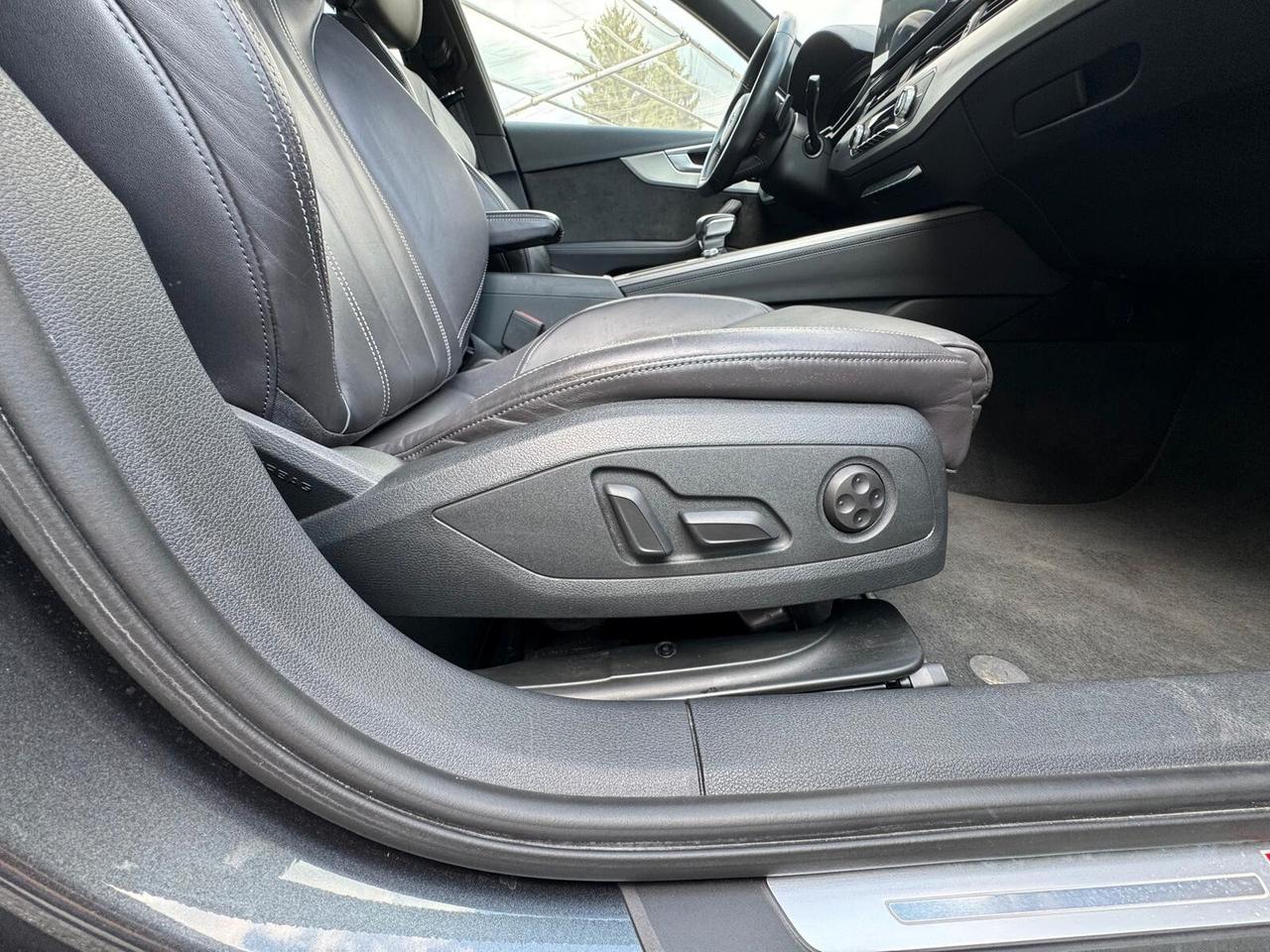Audi A4 35 TDI/163 CV S tronic line edition