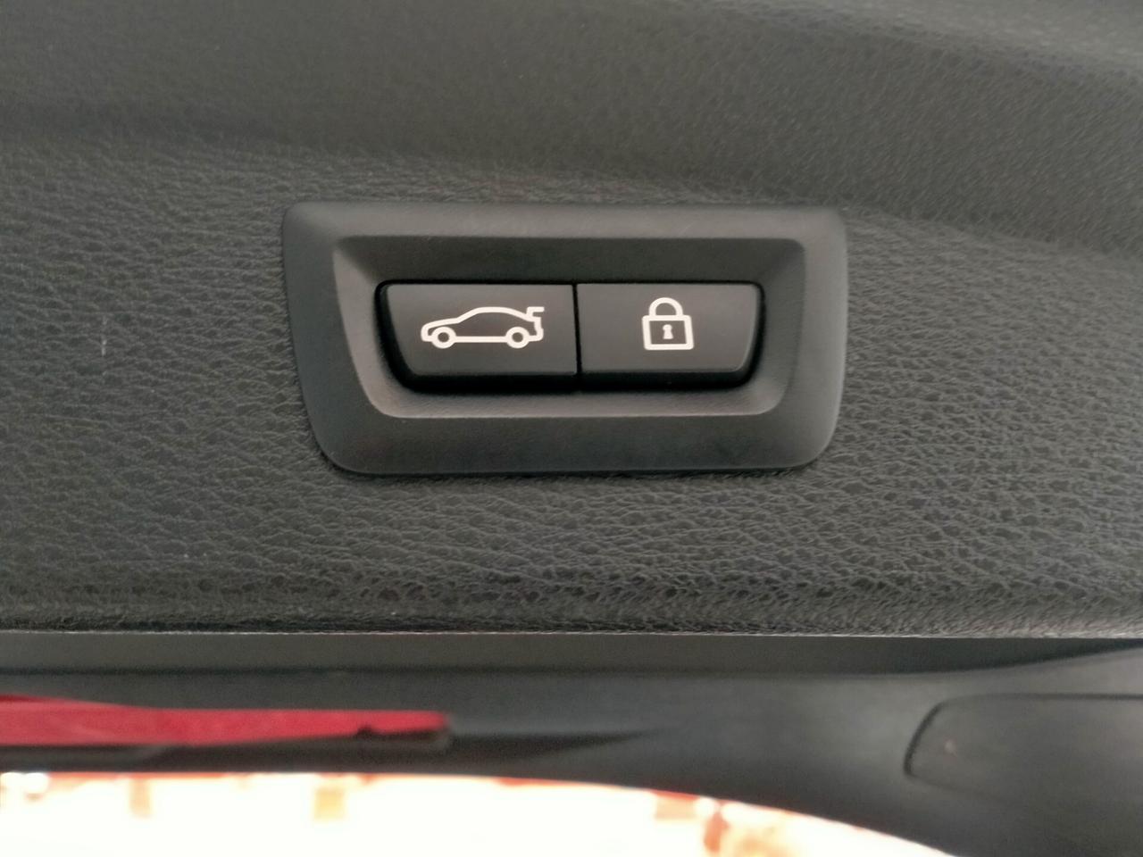 BMW X2 XDRIVE 18D LED / TETTO / DDC / KEYLESS / H.KARDON / HEAD UP