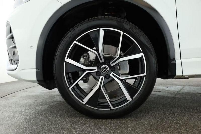 Volkswagen Tiguan 2.0 TDI 142KW SCR R-Line DSG 4MOTION MATRIX TETTO CAMERA KEYLESS