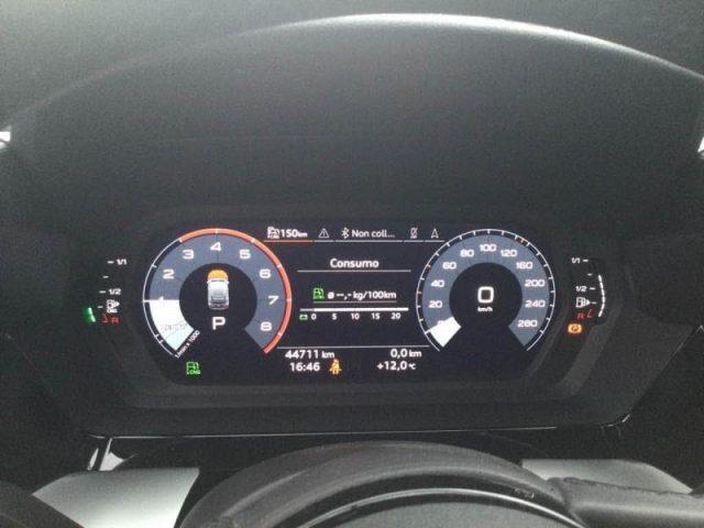 AUDI A3 SPB 30 g-tron S-tronic Business NAVI, VIRTUAL, LED