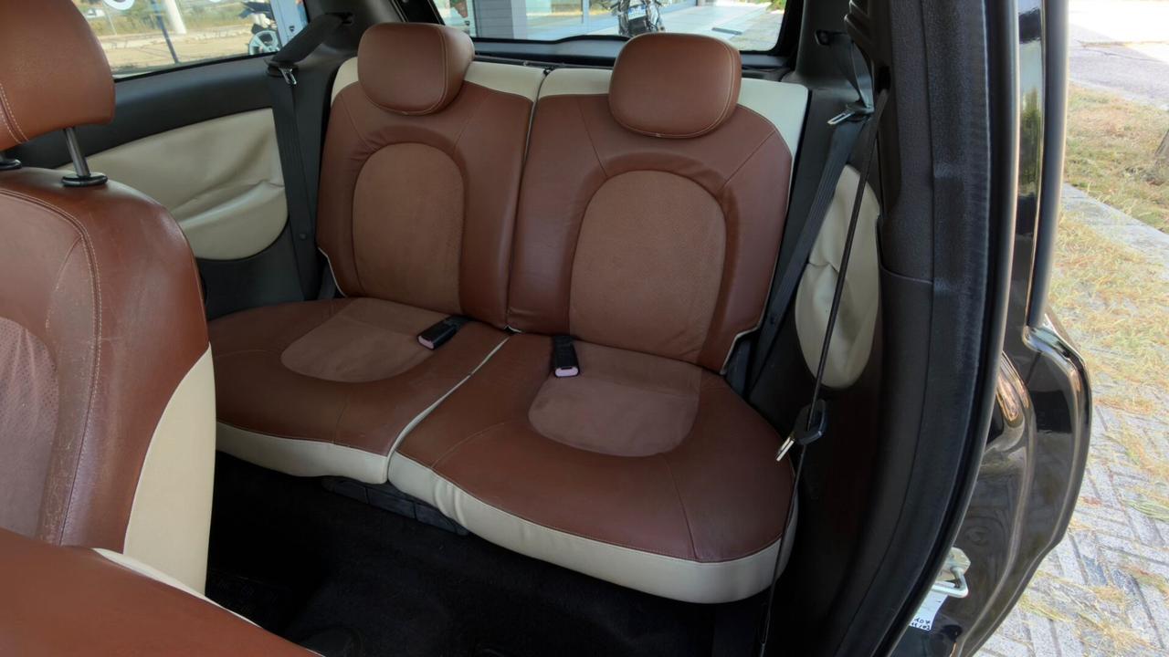 Lancia Ypsilon 1.3 MJT 90 CV Platino