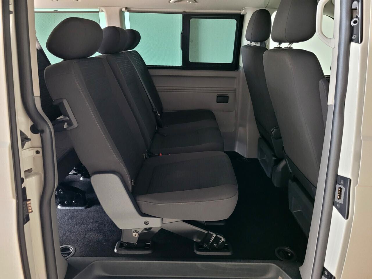 Volkswagen Caravelle 2.0 TDI AUT. 8 POSTI CARPLAY NAVI FULL-LED