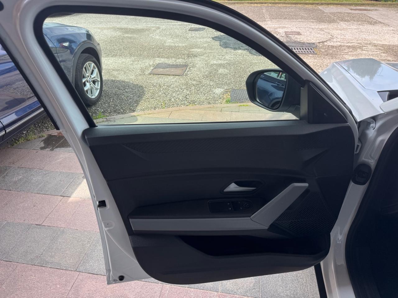 Dacia Duster Eco-G 100 CV Essential