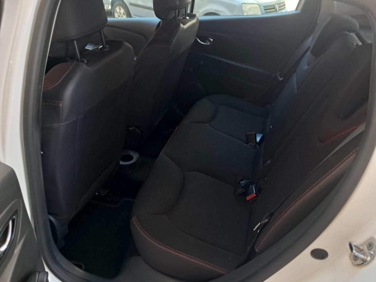 RENAULT CLIO 1.5 Diesel 75CV-NEOPATENTATI-Euro6490