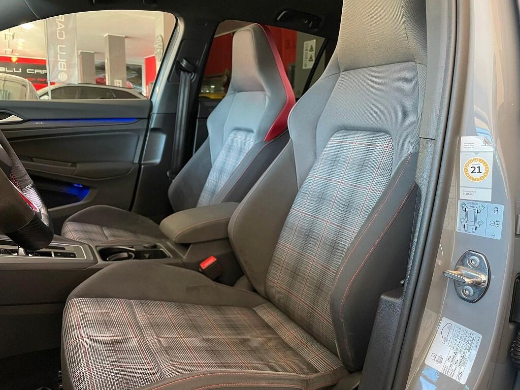 VOLKSWAGEN GOLF GTI PERFORMANCE 245cv DSG