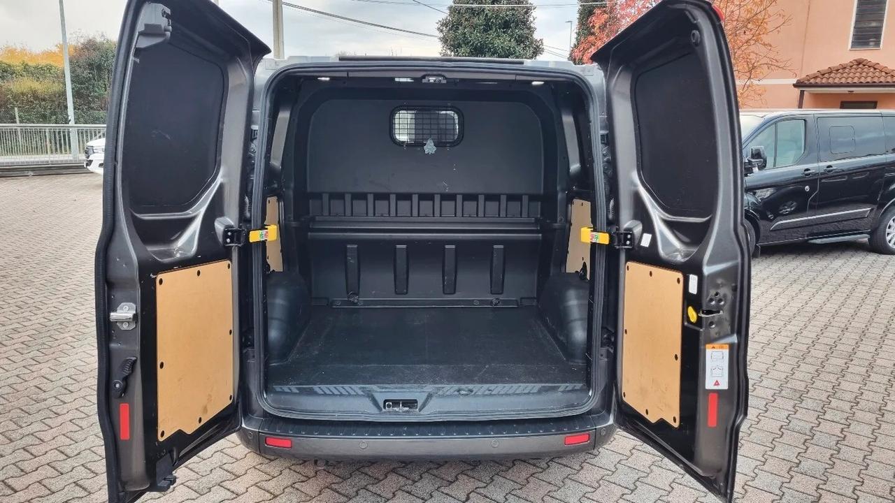 Ford Transit Custom 6 Posti Autocarro 2.0 130CV NAZIONALE