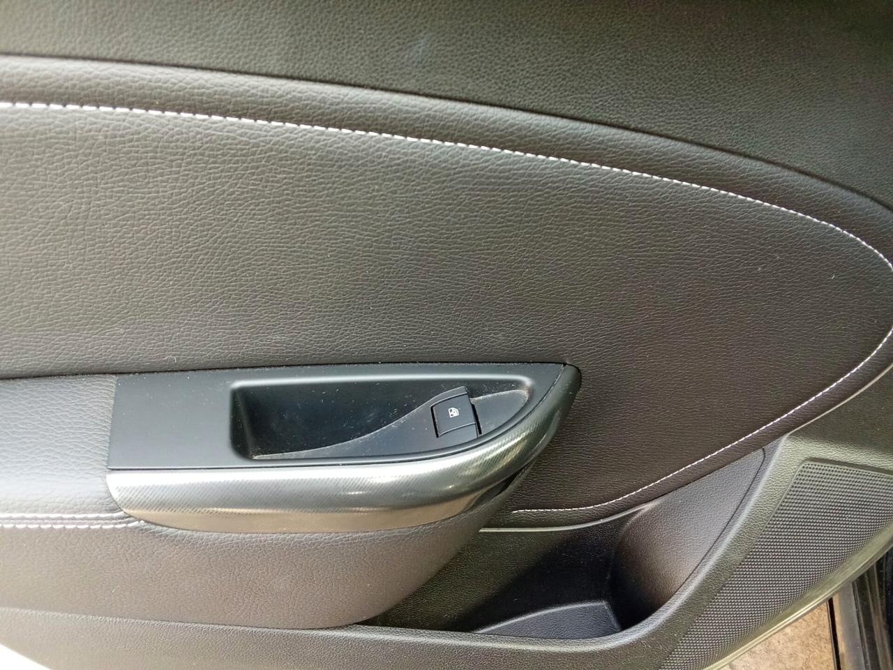 Opel Astra 1.4 Turbo 140CV 5 porte Cosmo