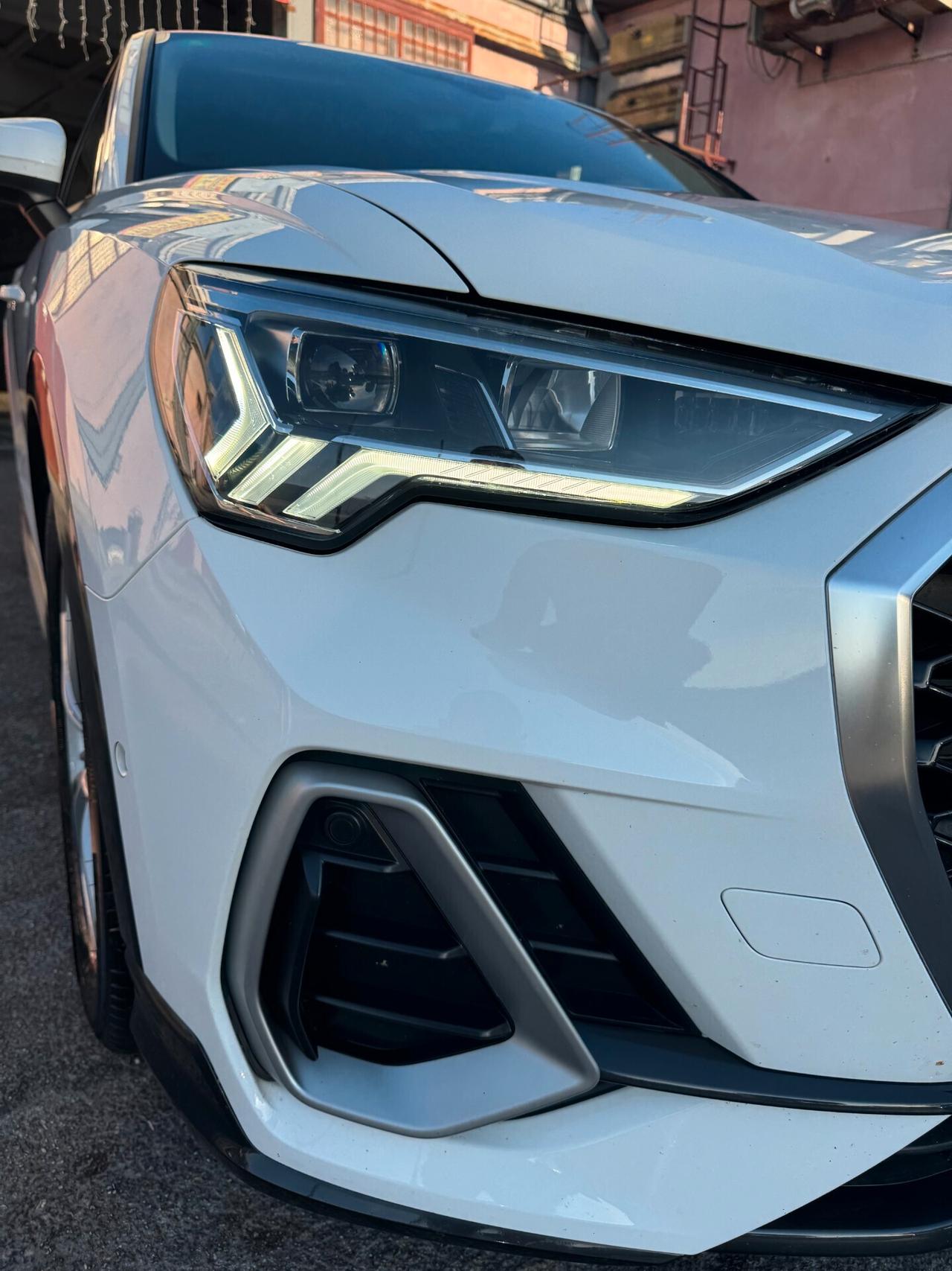 Audi Q3 35 TDI S tronic line edition
