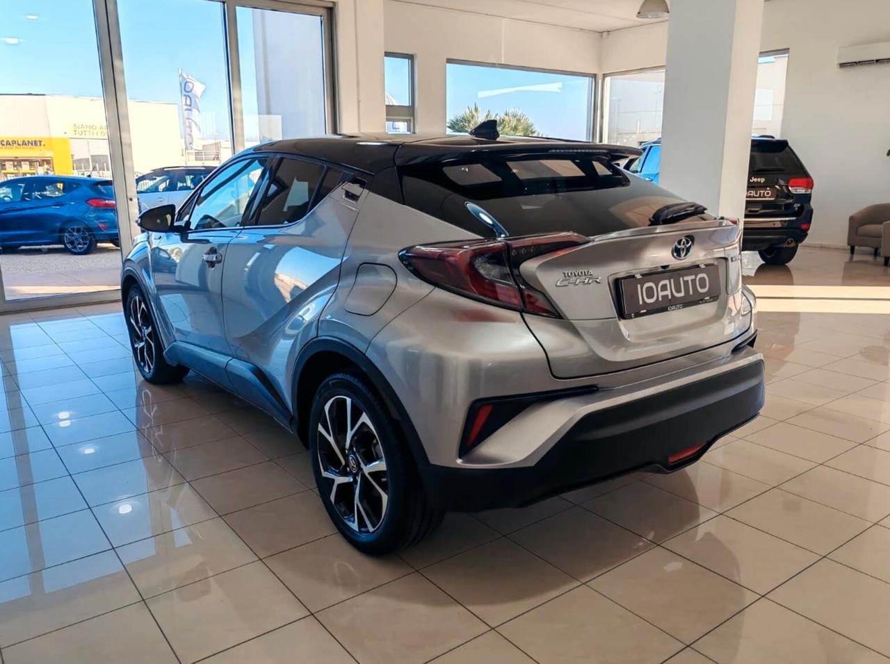 Toyota C-HR 1.8 Hybrid E-CVT Style