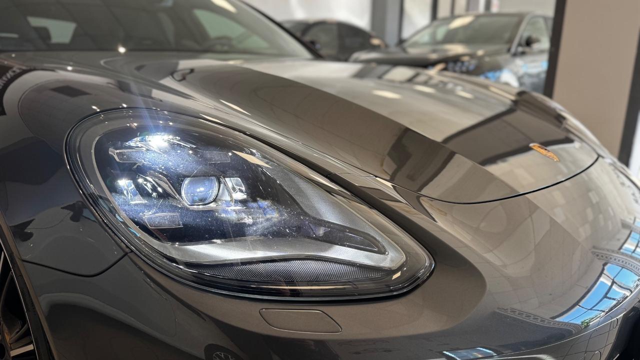 Porsche Panamera 3.0 4 Sport Turismo