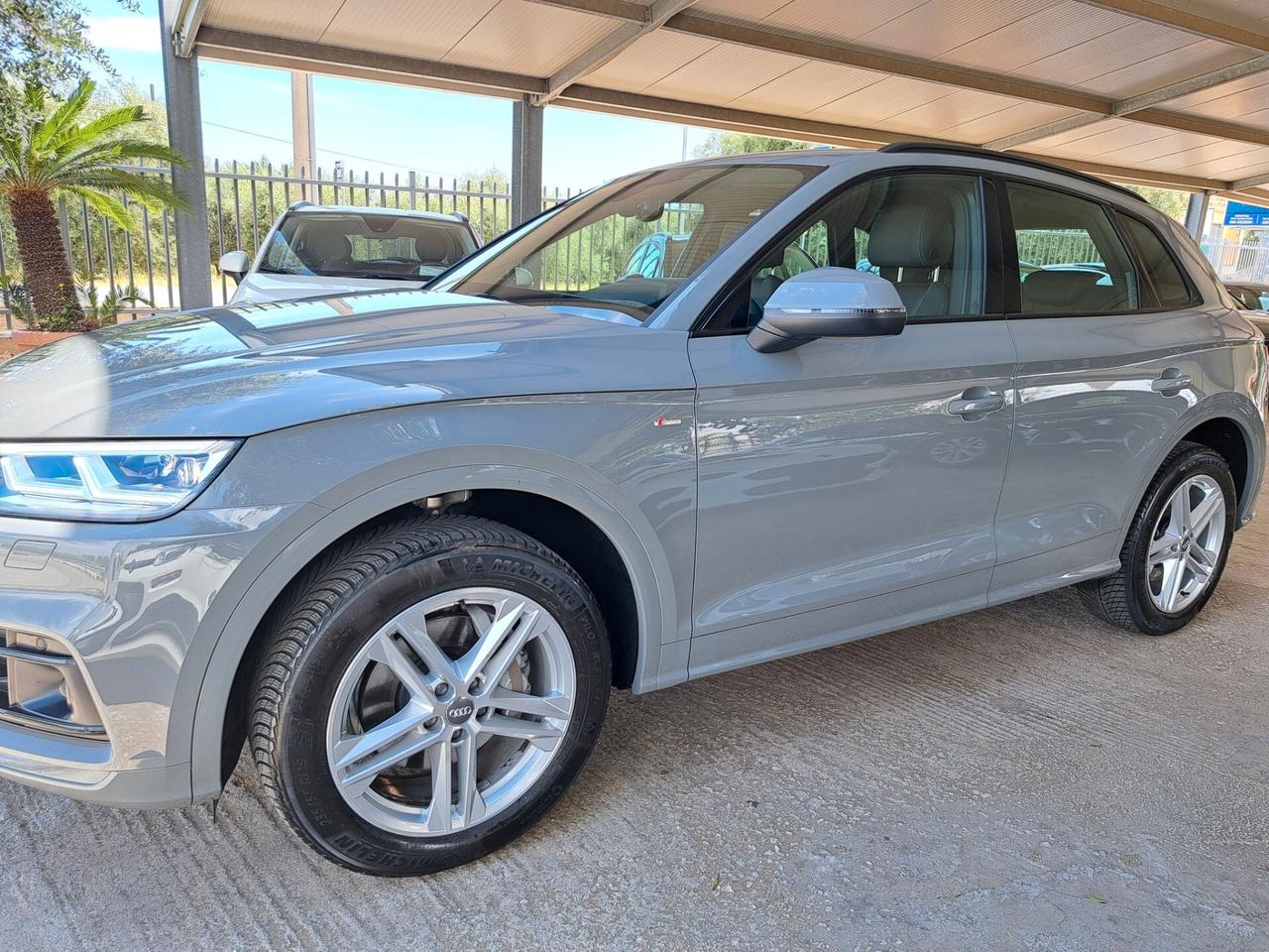 Audi Q5 40 TDI 204 CV quattro S tronic line plus