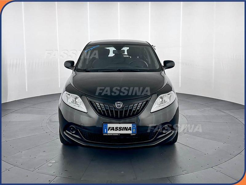 Lancia Ypsilon Ypsilon 1.0 firefly hybrid Silver Plus s&s 70cv