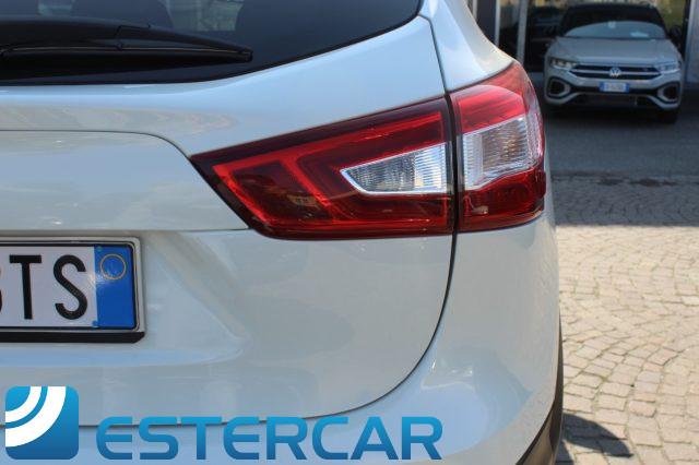 NISSAN Qashqai 1.6 dCi 4WD N-Connecta TETTO